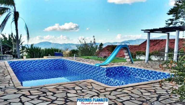 Construção e Manutenção de Piscinas no bairro Bandeirantes!